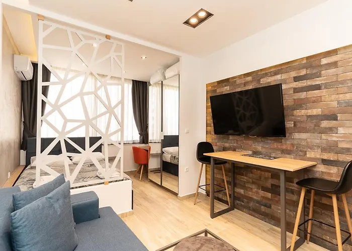 Valaoritou Luxury Studio